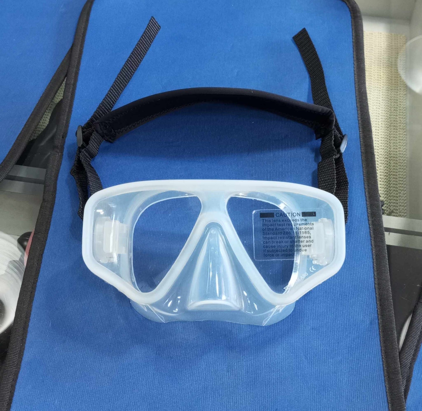 IST CM-203 MASK WITH MS-17 STRAP