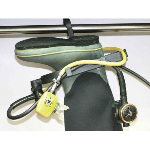 IST H-7 DRY SUIT HANGER