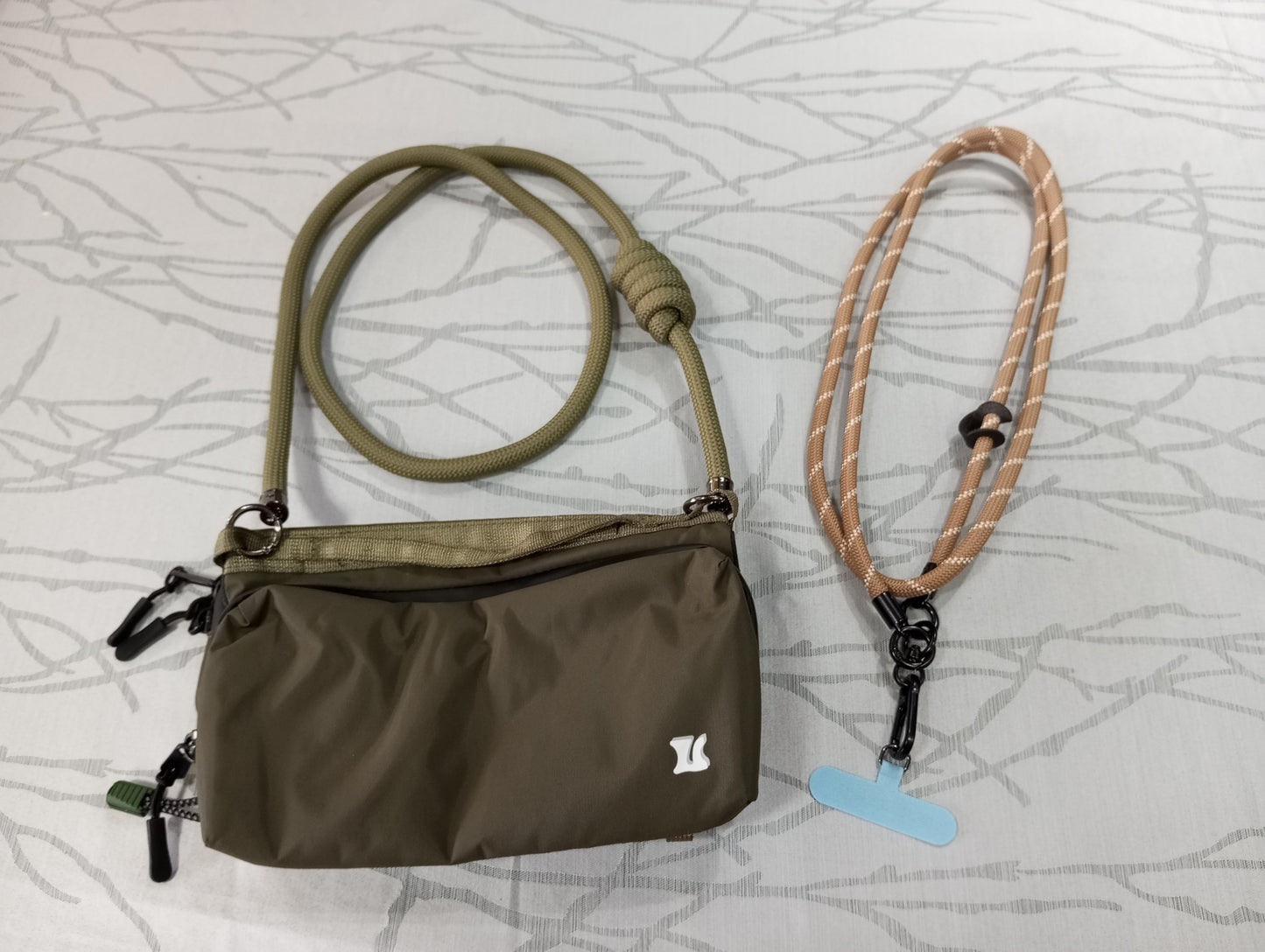 LC SLING WATER BOTTLE BAG