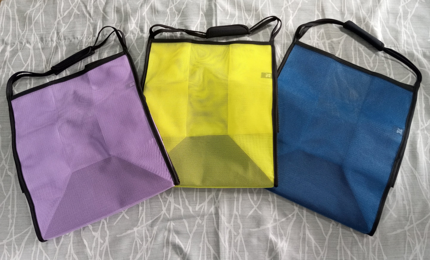 LC MESH TOTE BAG