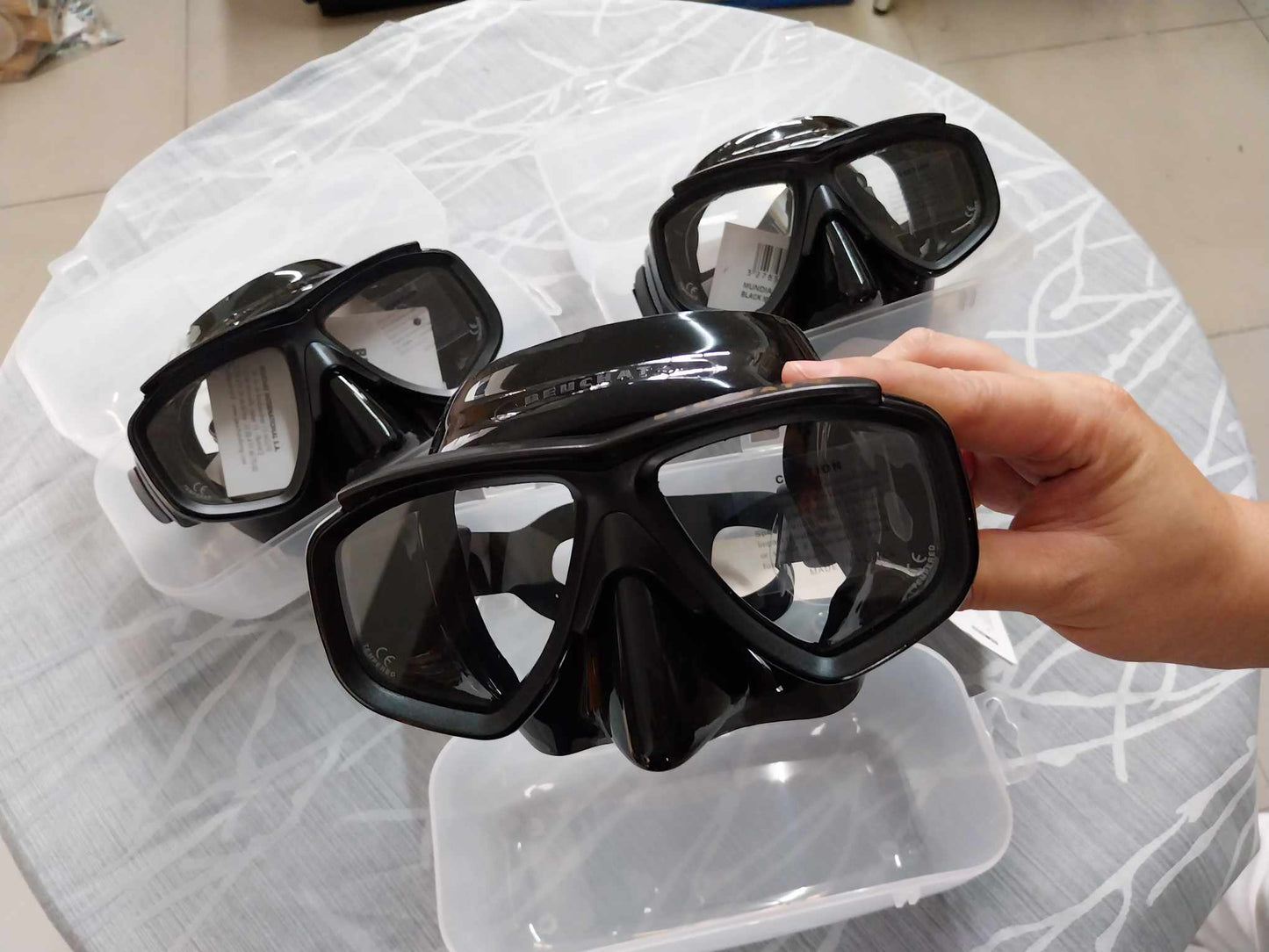 BEUCHAT MUNDIAL MASK WITH MASK BOX FOR FREEDIVING