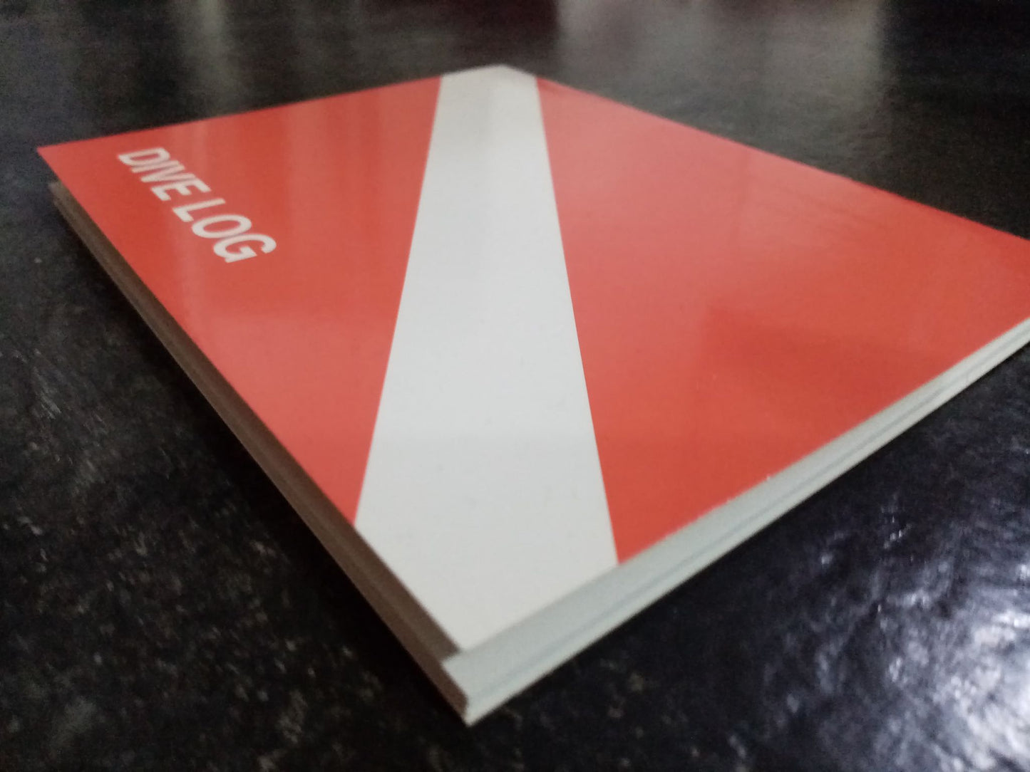 DIVERS DIVE LOG BOOK