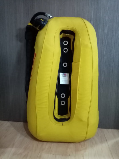 OXYCHEQ MACH V 30# WING YELLOW (DISPLAY ITEM)