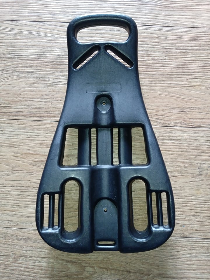 IST BP1-1 PLASTIC BACKPLATE WITH STRAP