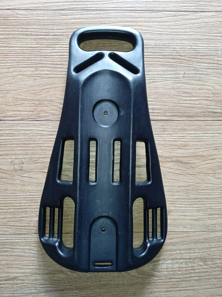 IST BP1-1 PLASTIC BACKPLATE WITH STRAP